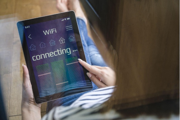 Smart Light and Switch Wifi Connection Tablet